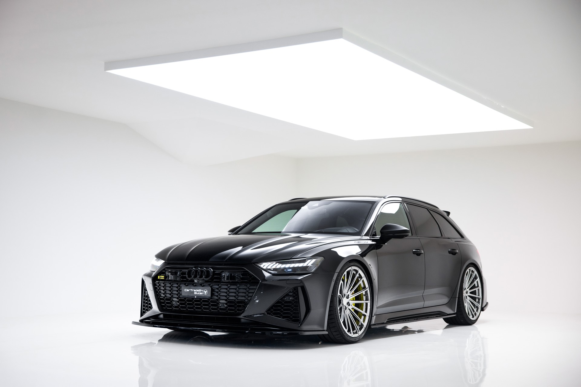 AUDI RS6 Avant 4.0 TFSI V8 quattro-image-0