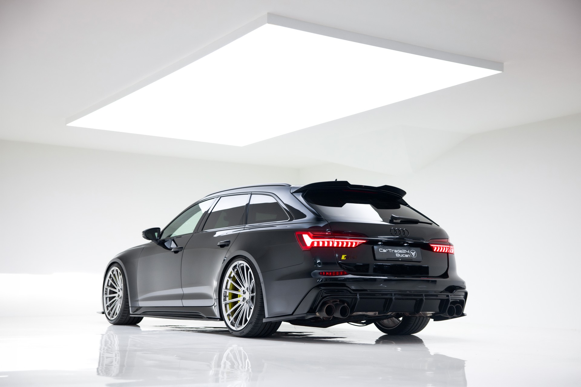 AUDI RS6 Avant 4.0 TFSI V8 quattro-image-5