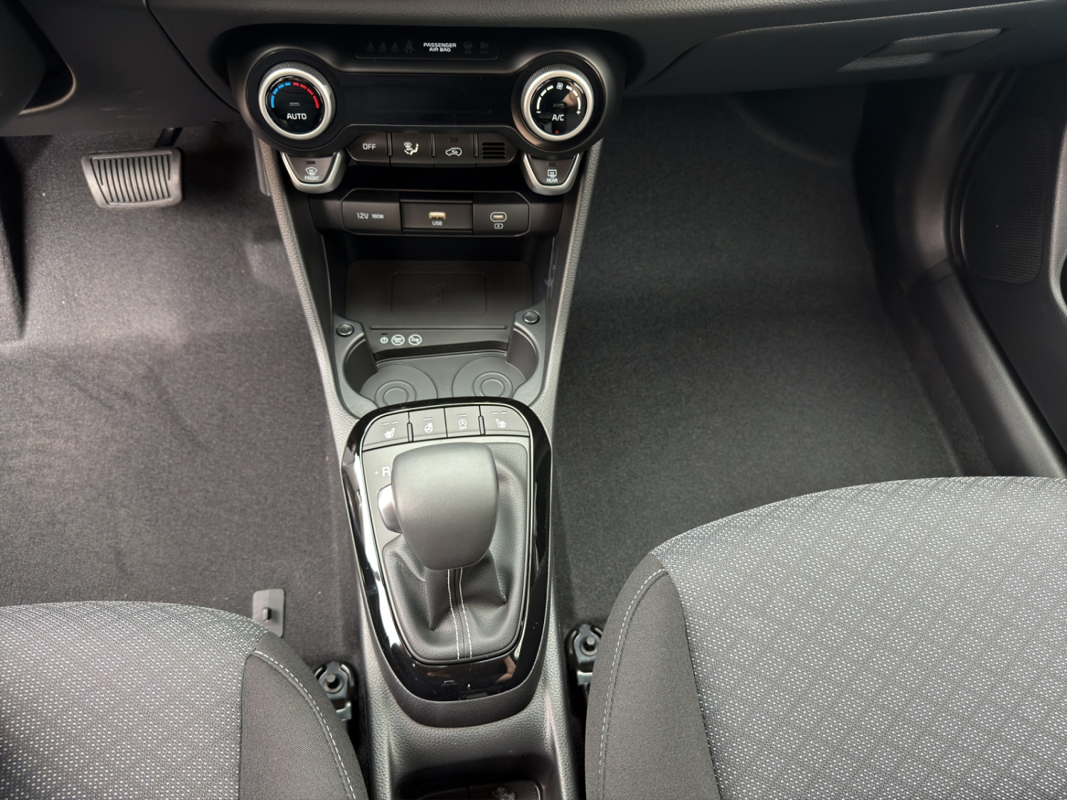 KIA Picanto 1.0 GDi Inspire+-image-13