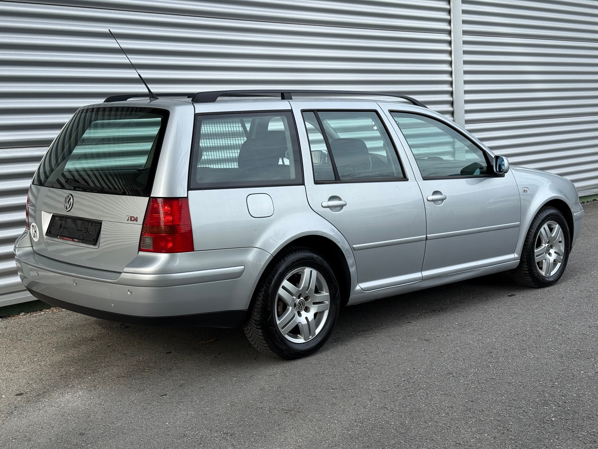 VW Golf Variant 1.9 TDI PD Comfortline-image-5