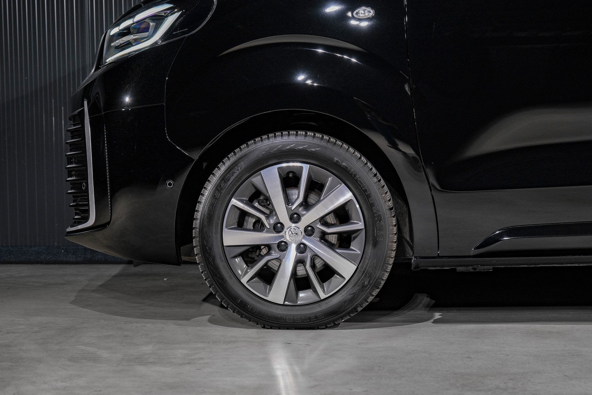 TOYOTA Proace Verso 2.0 D-4D Long 8-Sitzer-image-23