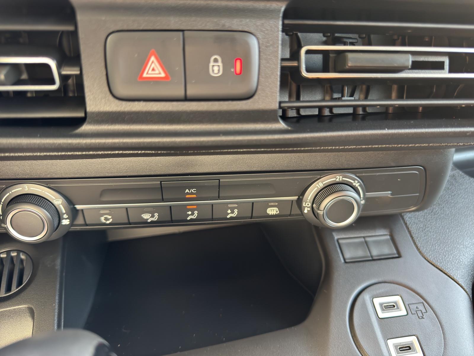 CITROEN Citroën Berlingo M 1.2 PureTech 110 First S/S-image-7