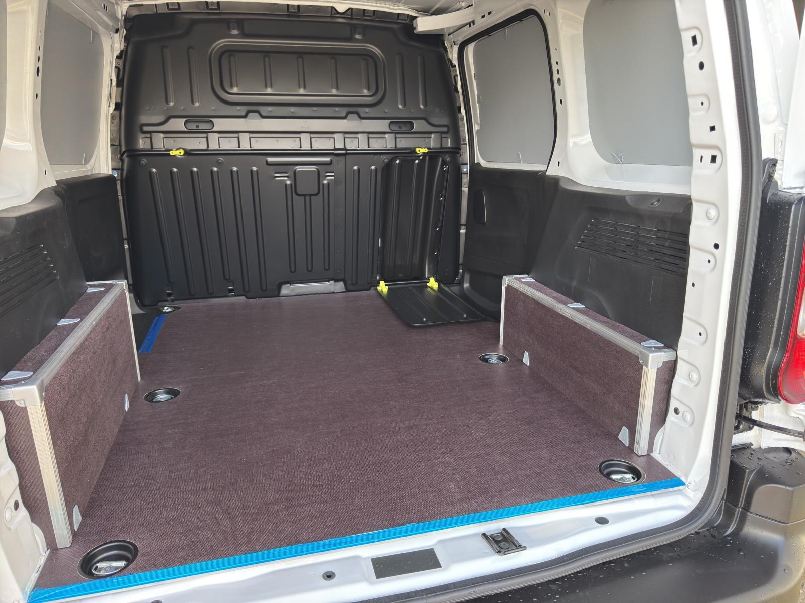 CITROEN Citroën Berlingo M 1.2 PureTech 110 First S/S-image-10