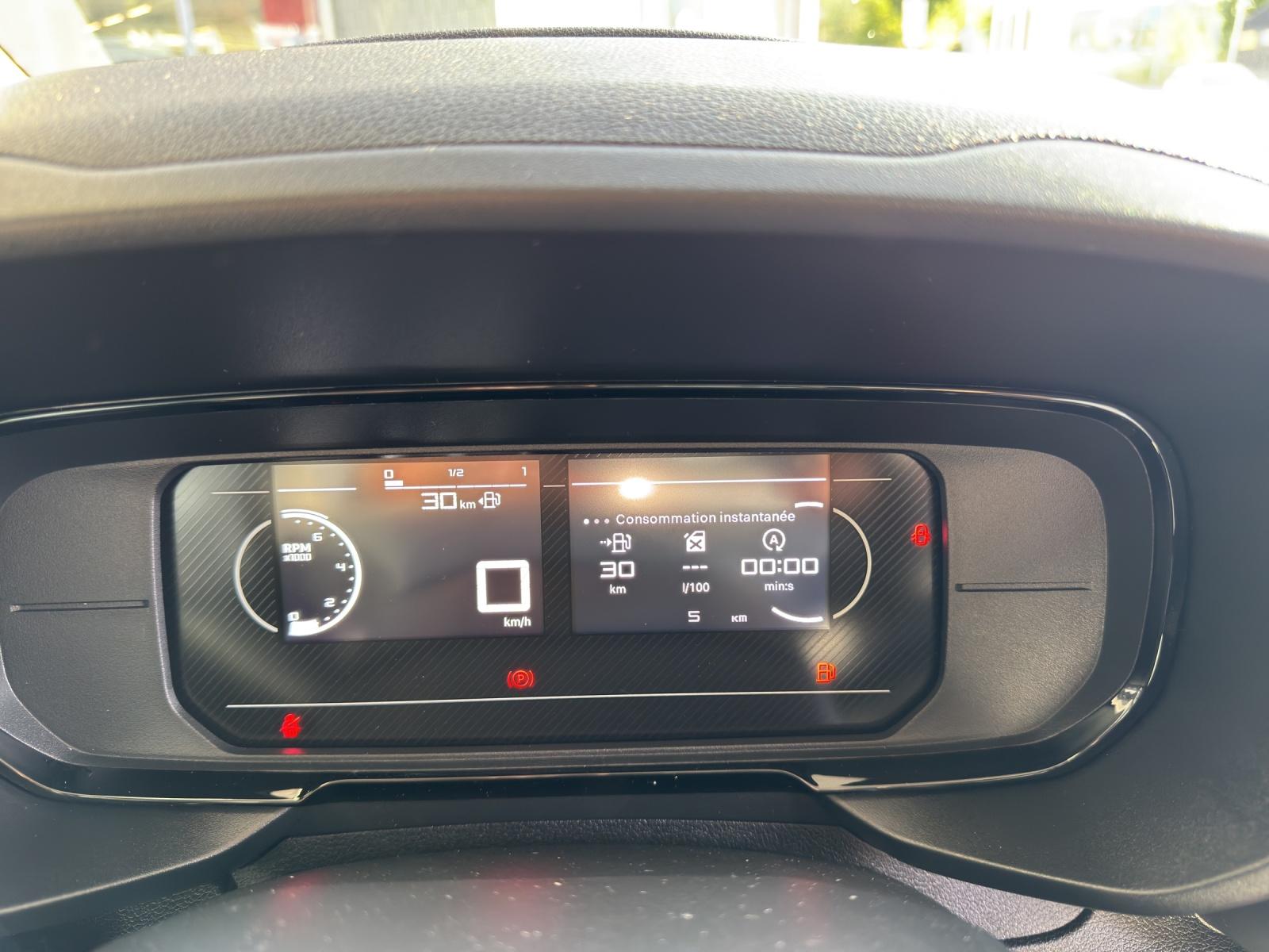 CITROEN Citroën Berlingo M 1.2 PureTech 110 First S/S-image-9