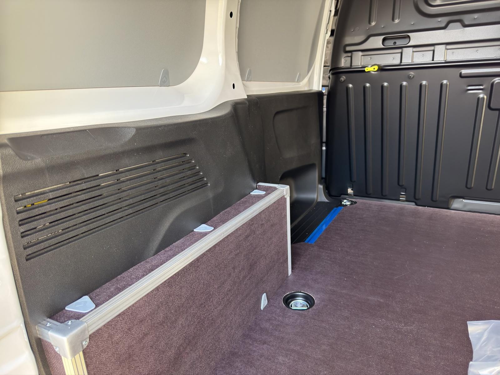 CITROEN Citroën Berlingo M 1.2 PureTech 110 First S/S-image-13