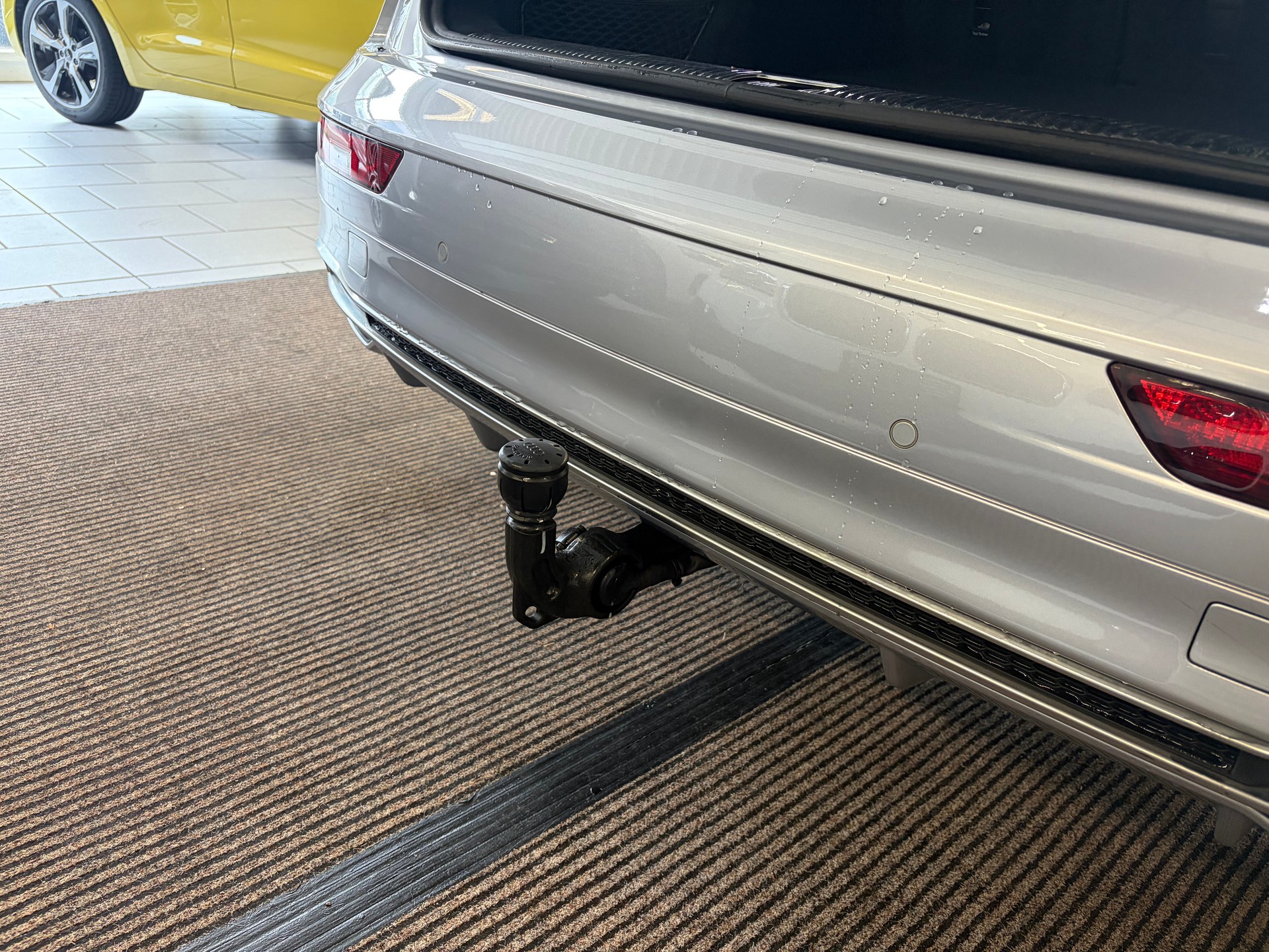 AUDI Q5 45 TFSI sport quattro | S-Line | Pano | Luftfed. | AHK | Memory | HeadUp | 21" | Assistanzsysteme |-image-28