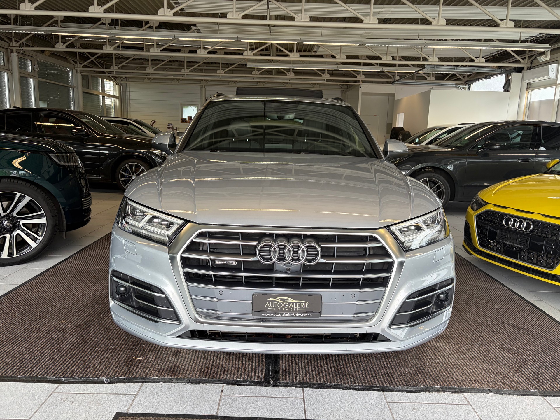 AUDI Q5 45 TFSI sport quattro | S-Line | Pano | Luftfed. | AHK | Memory | HeadUp | 21" | Assistanzsysteme |-image-35