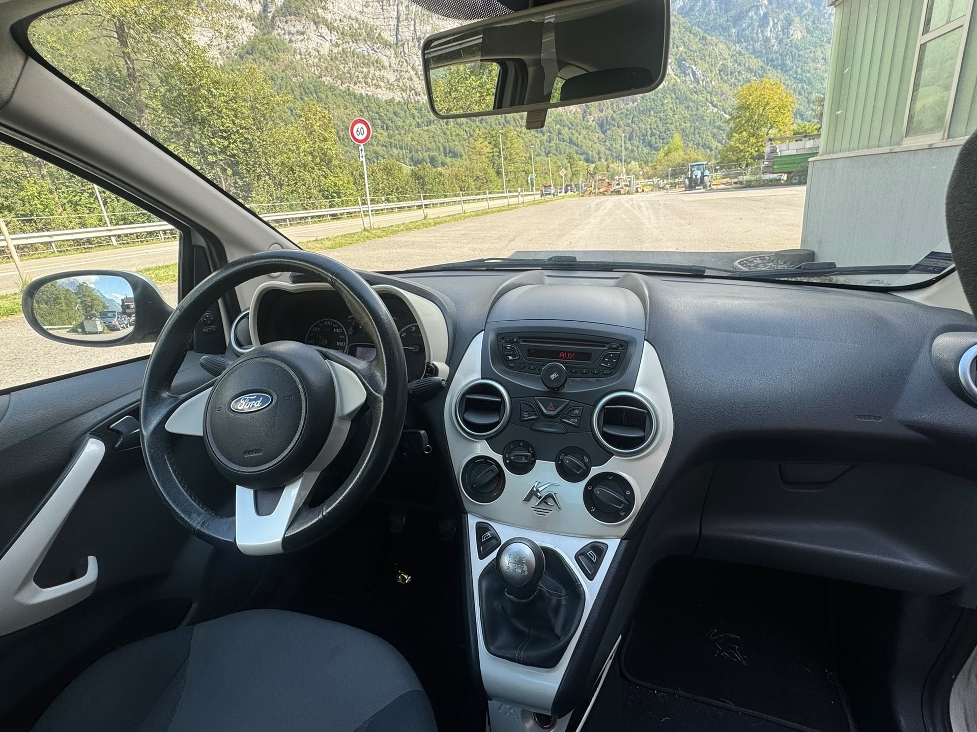 FORD KA 1.25 Trend-image-14