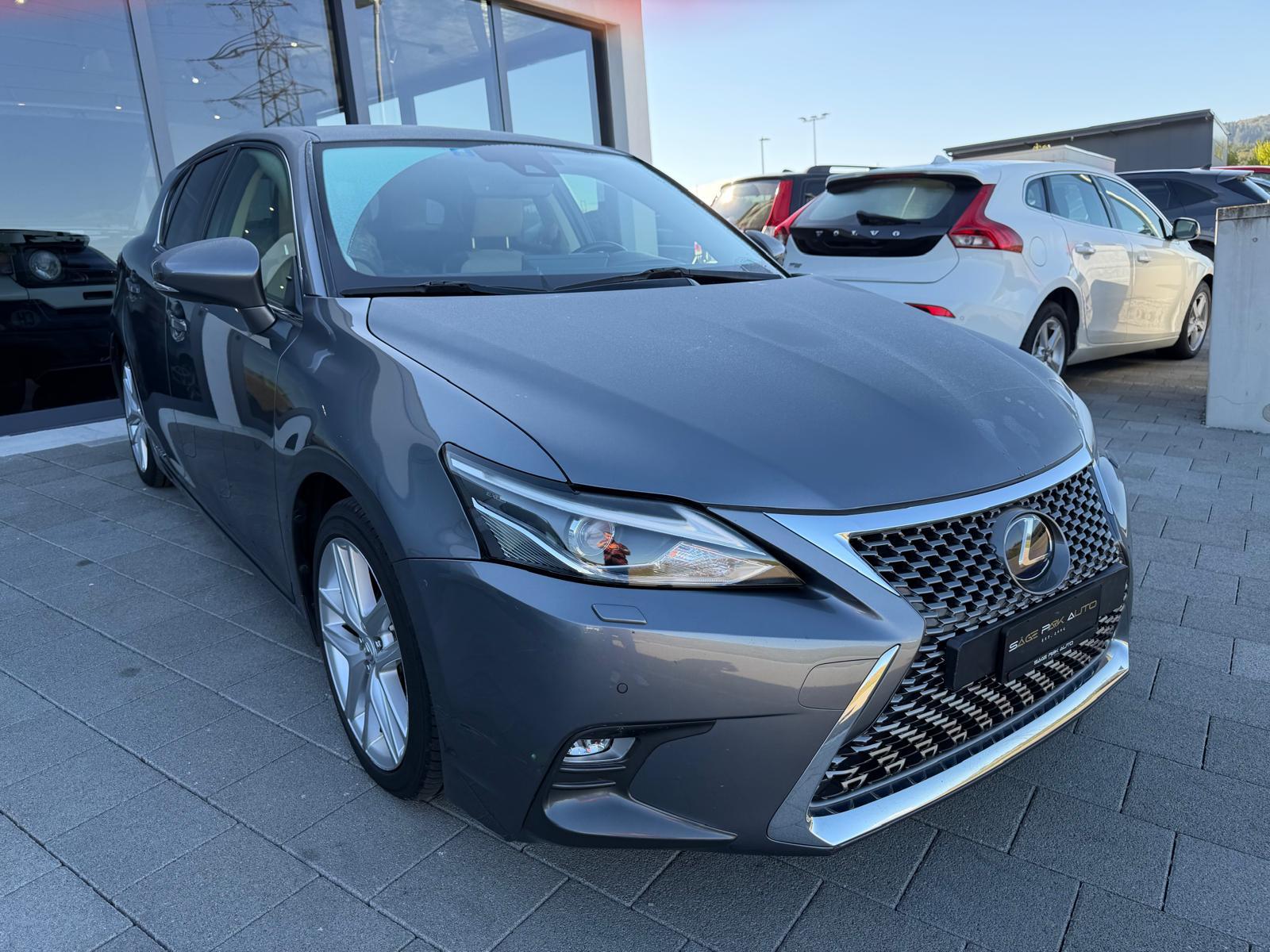 LEXUS CT 200h Comfort-image-1
