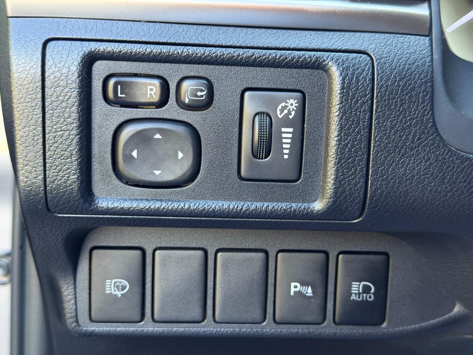 LEXUS CT 200h Comfort-image-20