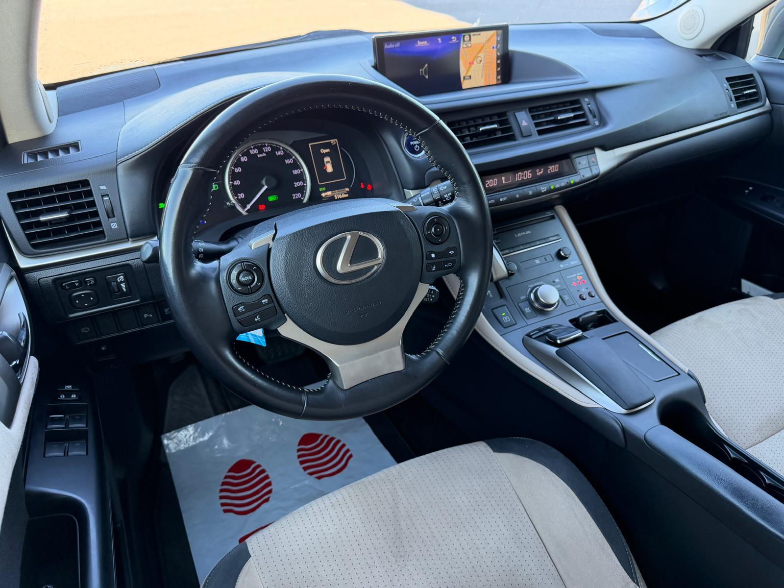 LEXUS CT 200h Comfort-image-7