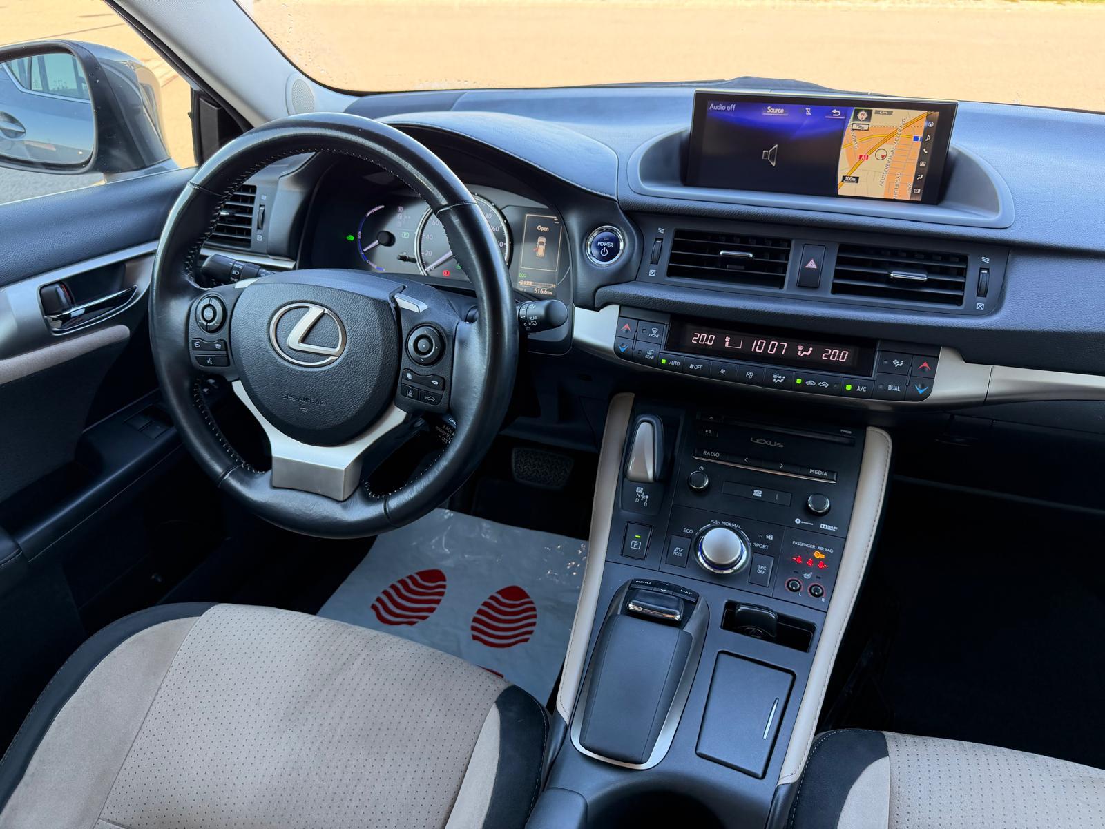 LEXUS CT 200h Comfort-image-11