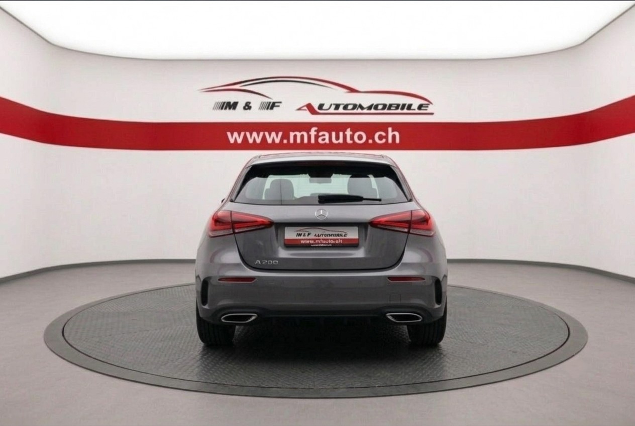 MERCEDES-BENZ A 200 d * CH FAHRZEUG *-image-4