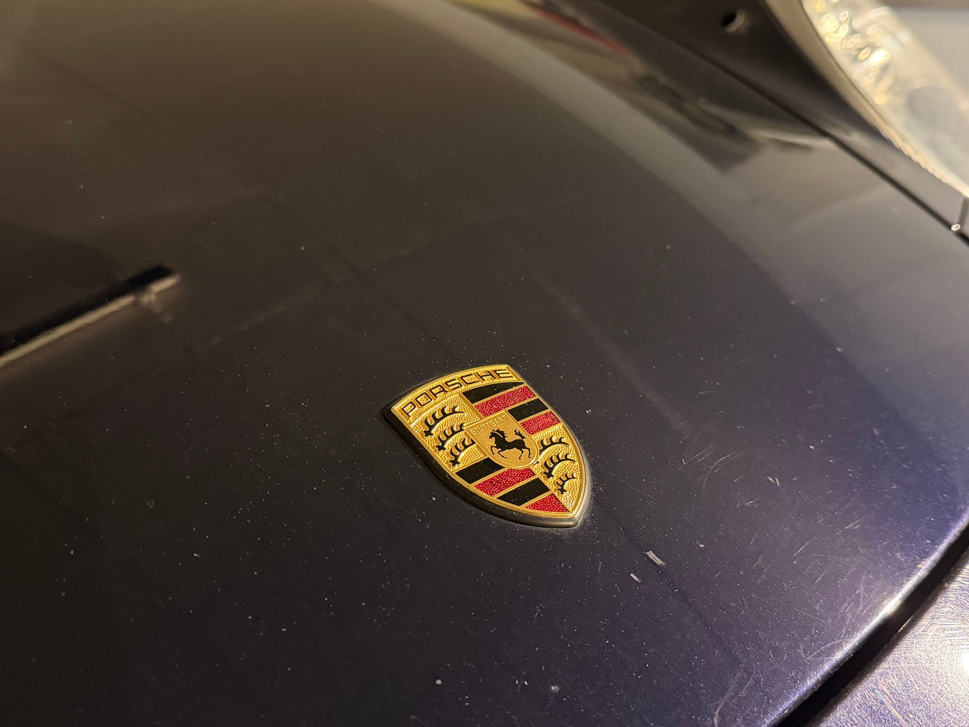 PORSCHE 911 Carrera 4-image-11