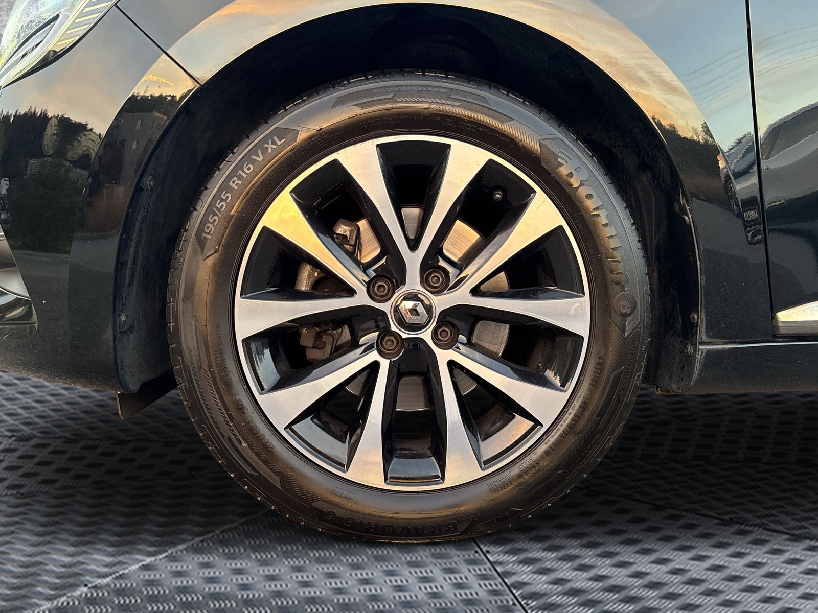 RENAULT Clio 1.3 Initiale EDC-image-6