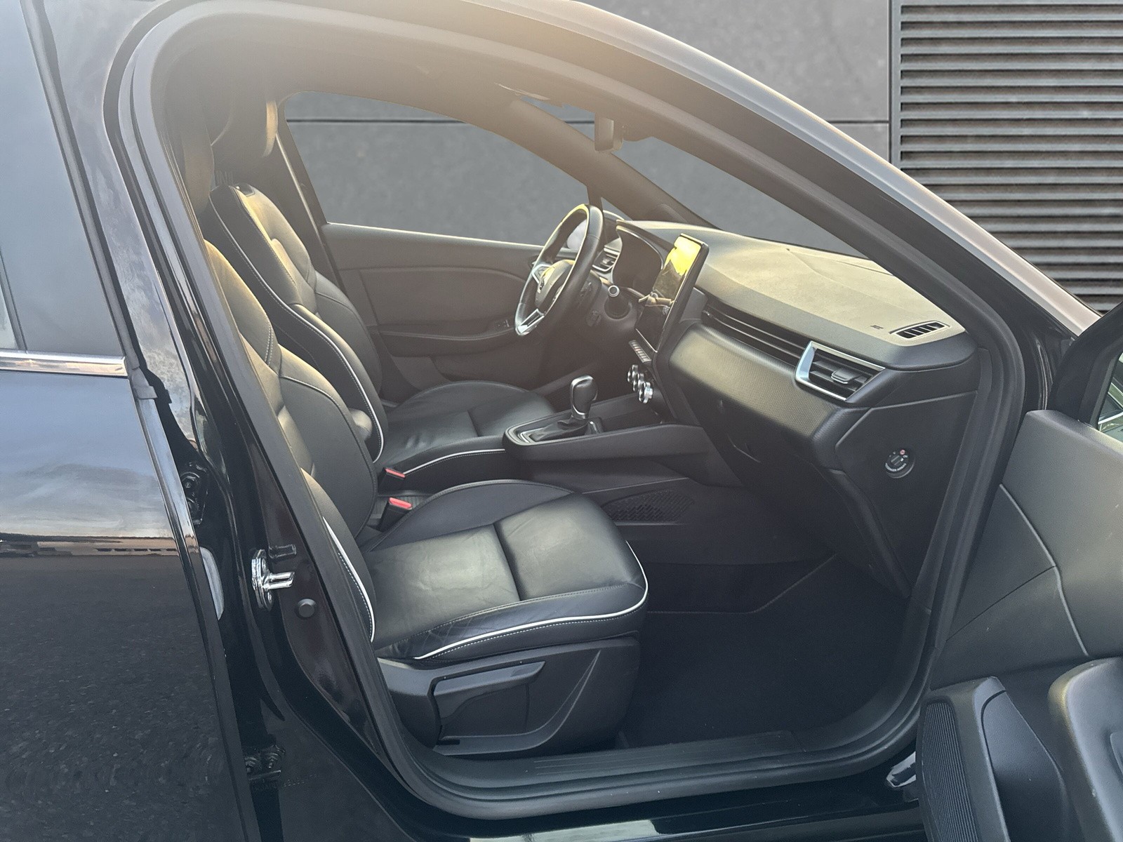 RENAULT Clio 1.3 Initiale EDC-image-8