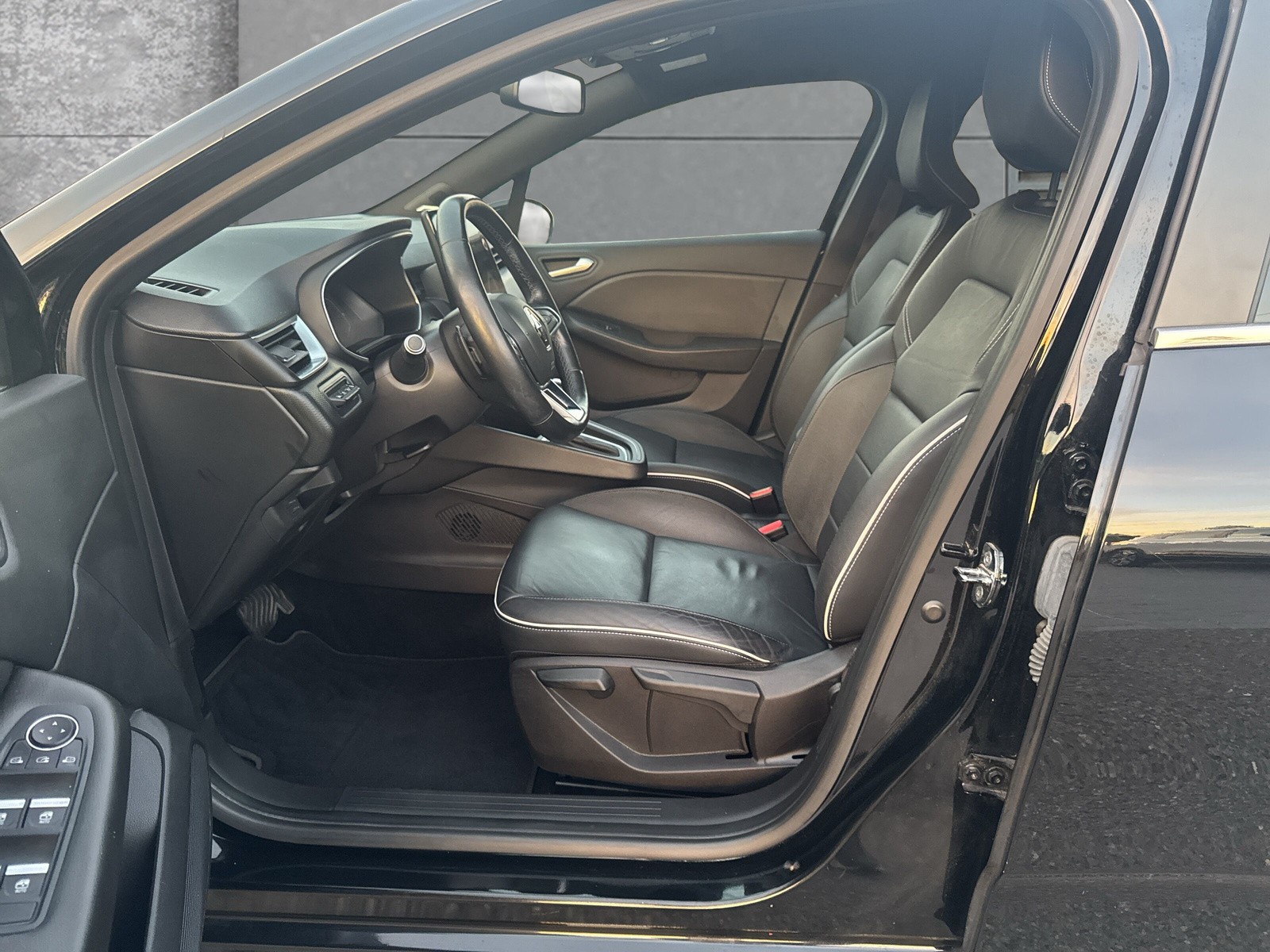 RENAULT Clio 1.3 Initiale EDC-image-7