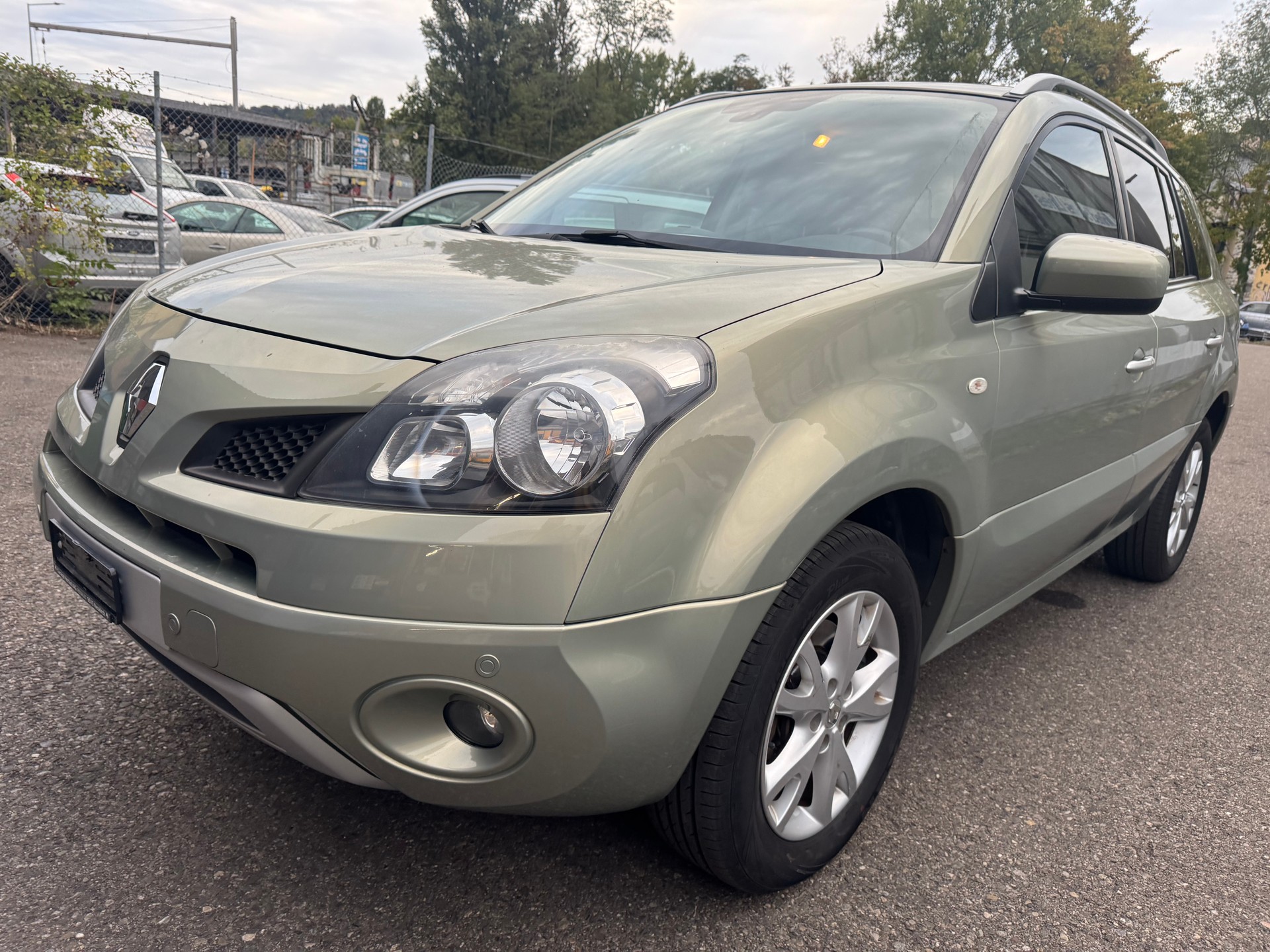 RENAULT Koleos 2.0 dCi Dynamique 4x4 Automatic-image-2