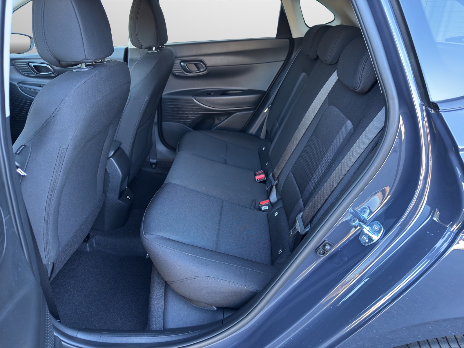 HYUNDAI i20 1.0 T-GDi Amplia Go Pack Safe Tec MY27-image-7