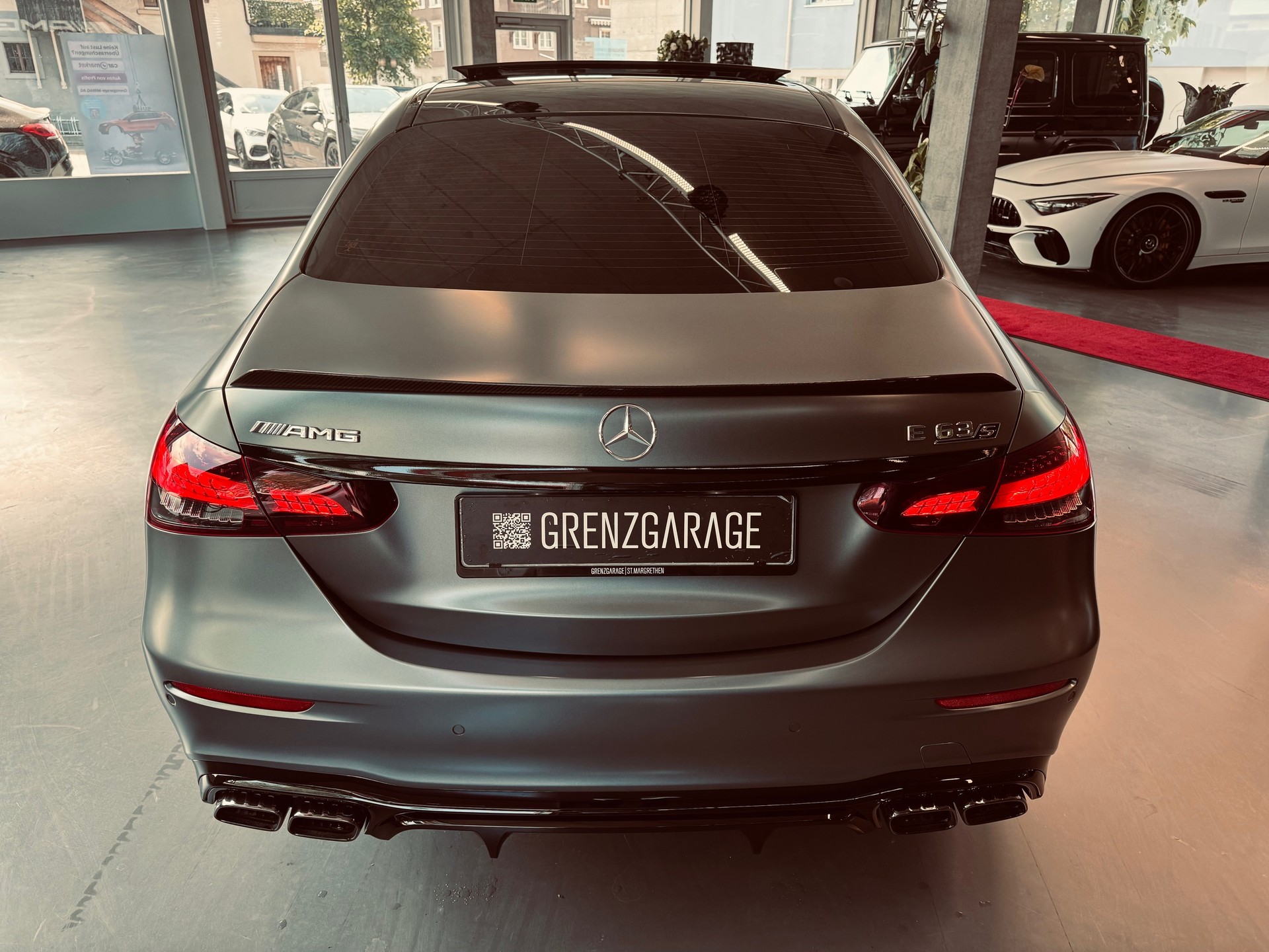 MERCEDES-BENZ AMG E 63 S 4Matic+ Speedshift 9G-TCT-image-8