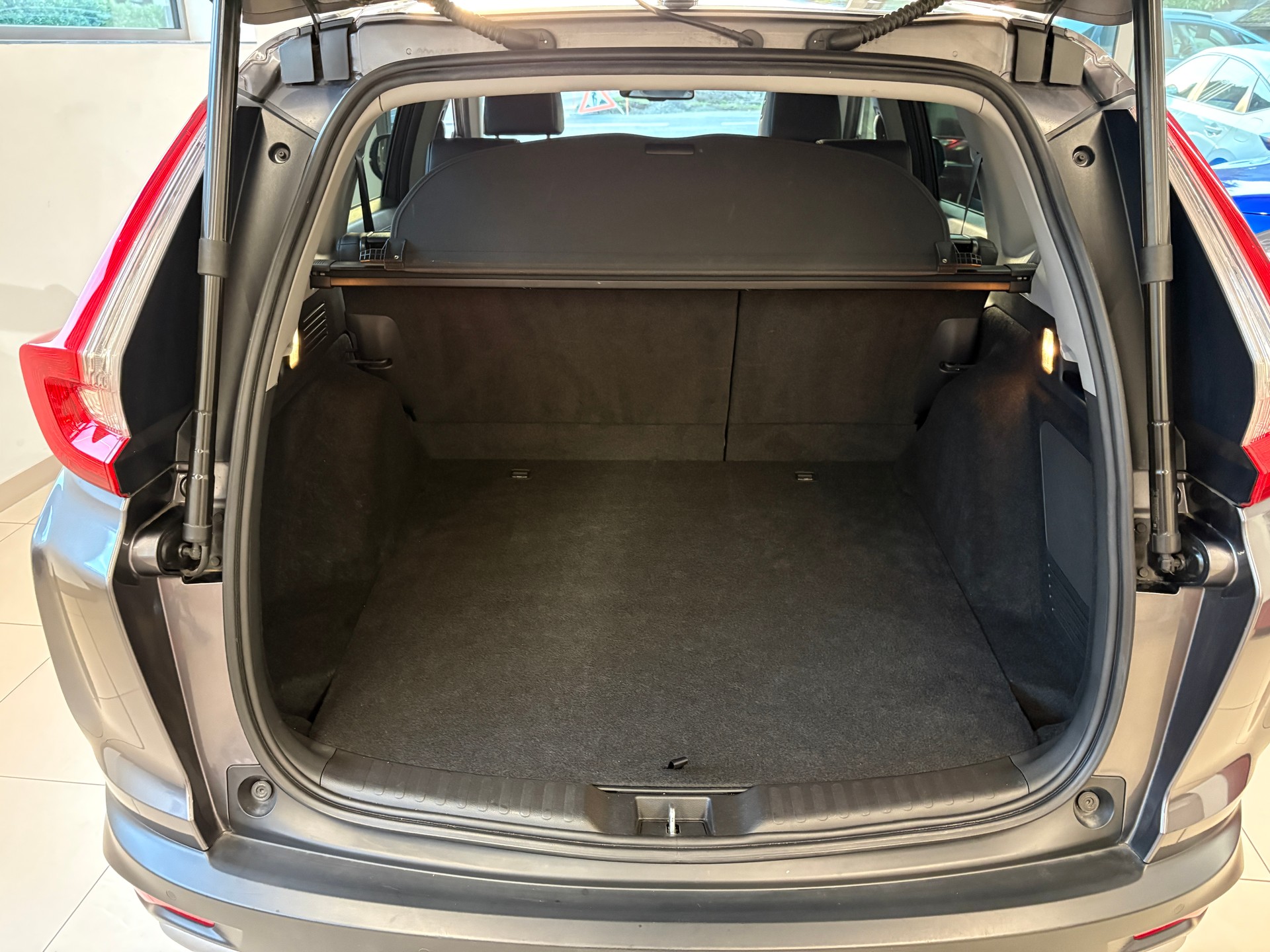 HONDA CR-V 2.0i MMD Hybrid Executive 4WD Automatic-image-8
