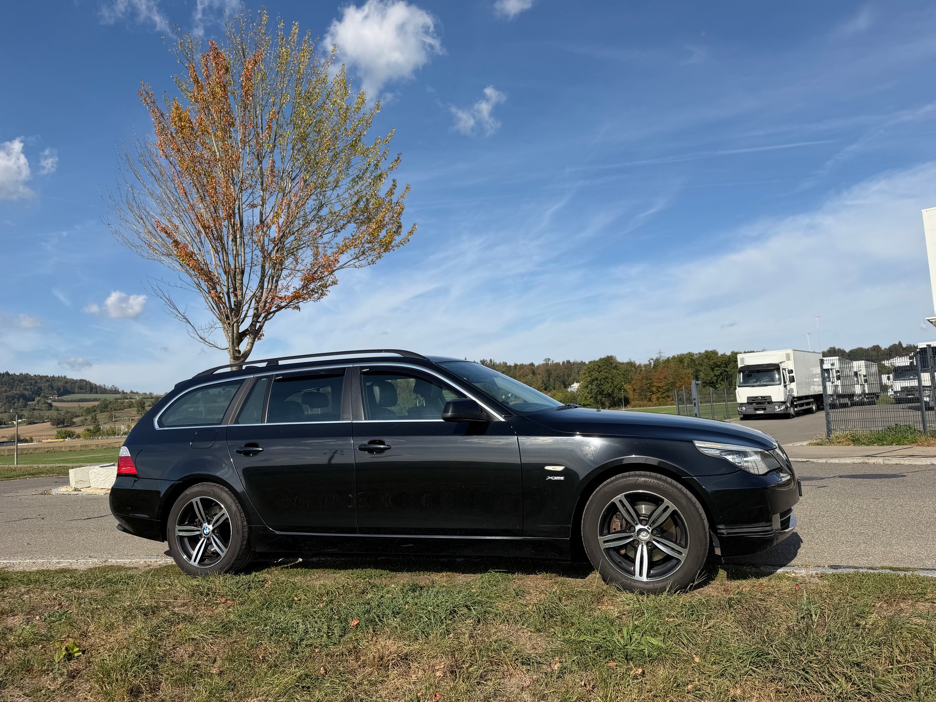 BMW 530xd Touring Steptronic-image-12