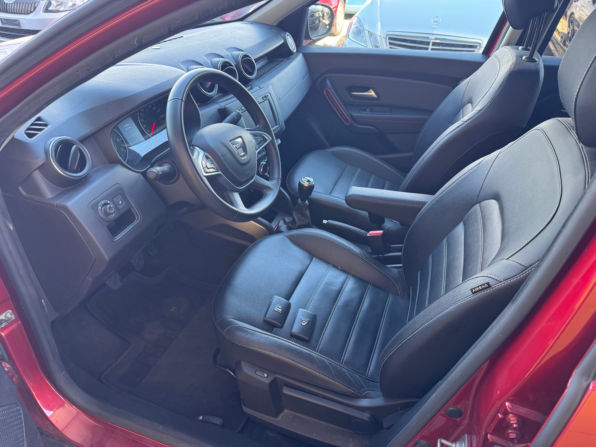DACIA Duster TCe 150 Prestige 4x2-image-10