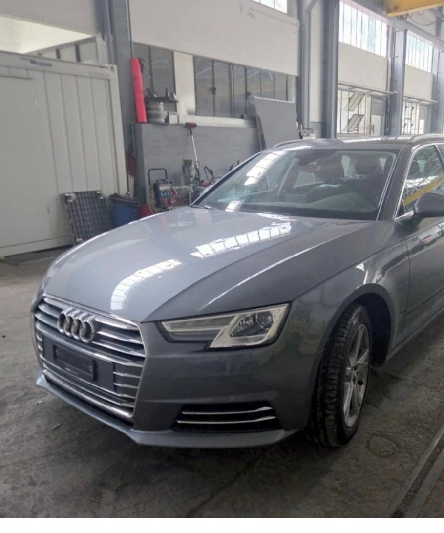 AUDI A4 Avant 2.0 TFSI-image-3