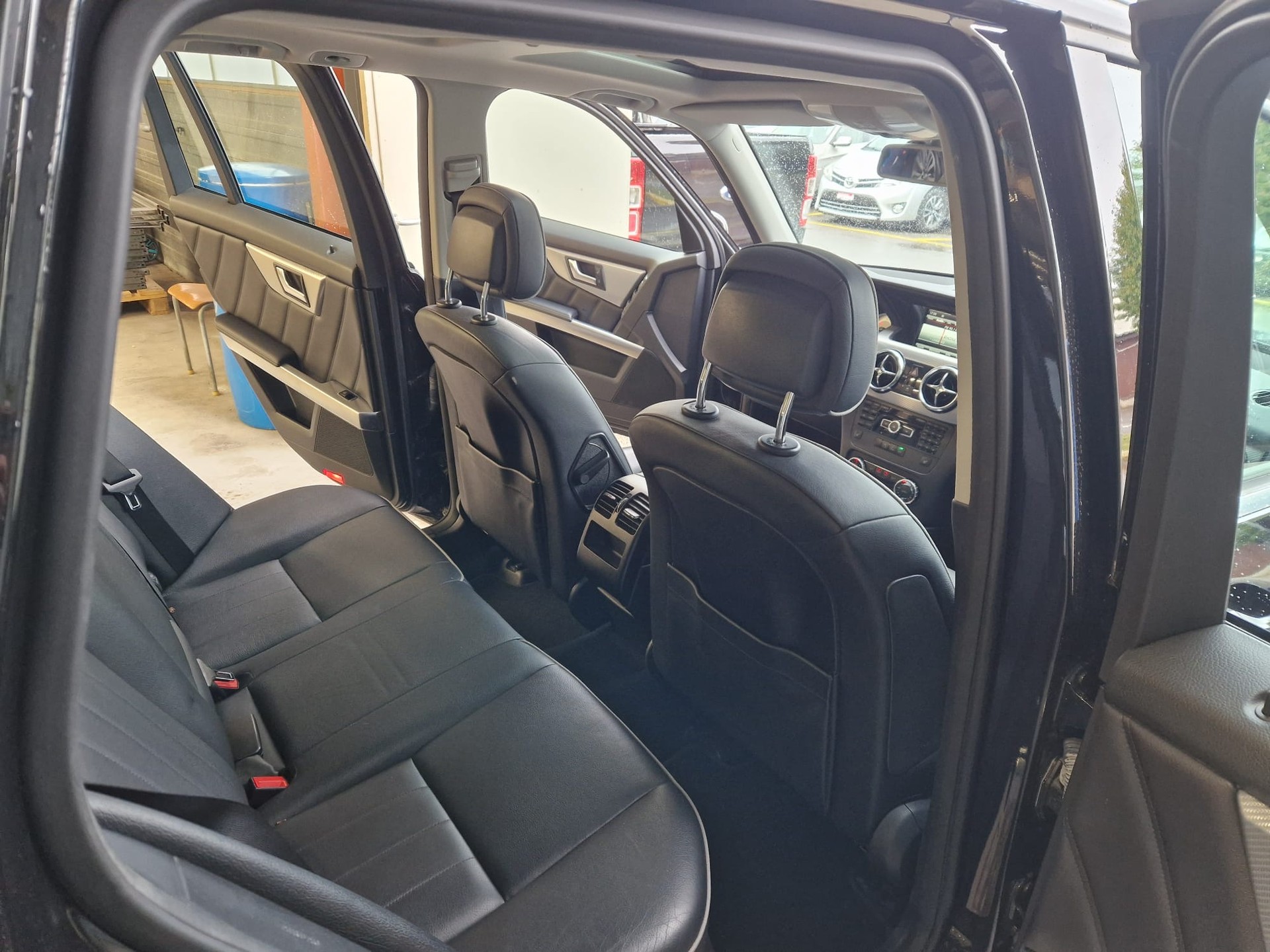 MERCEDES-BENZ GLK 250 BlueTEC 4Matic 7G-Tronic-image-11