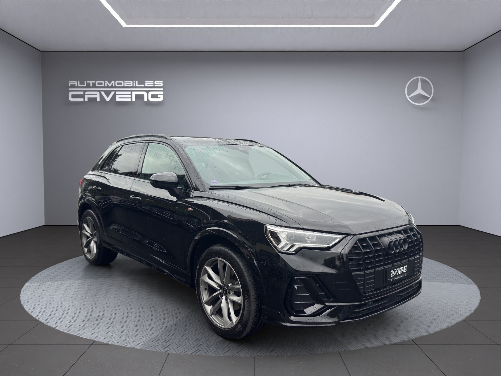 AUDI Q3 35 TFSI S line Attraction S-tronic-image-6