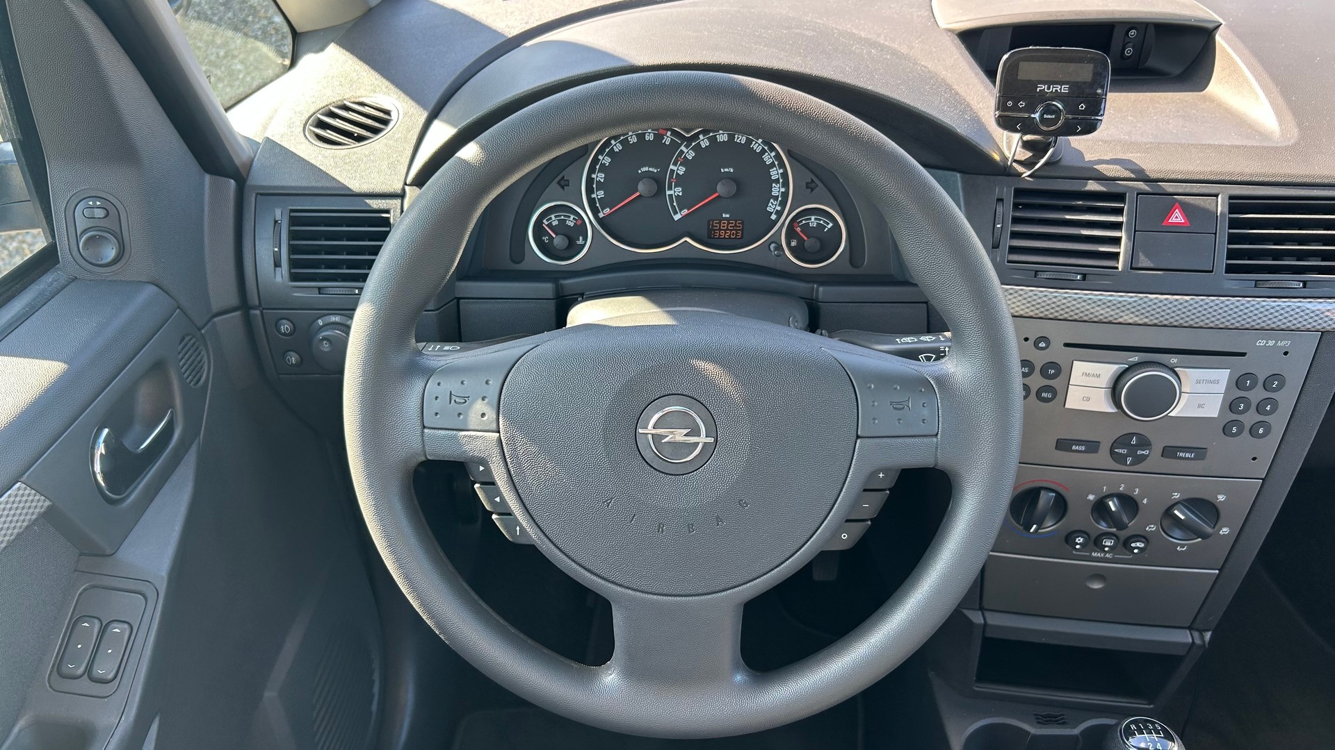 OPEL Meriva 1.6i-16 TP Enjoy-image-15