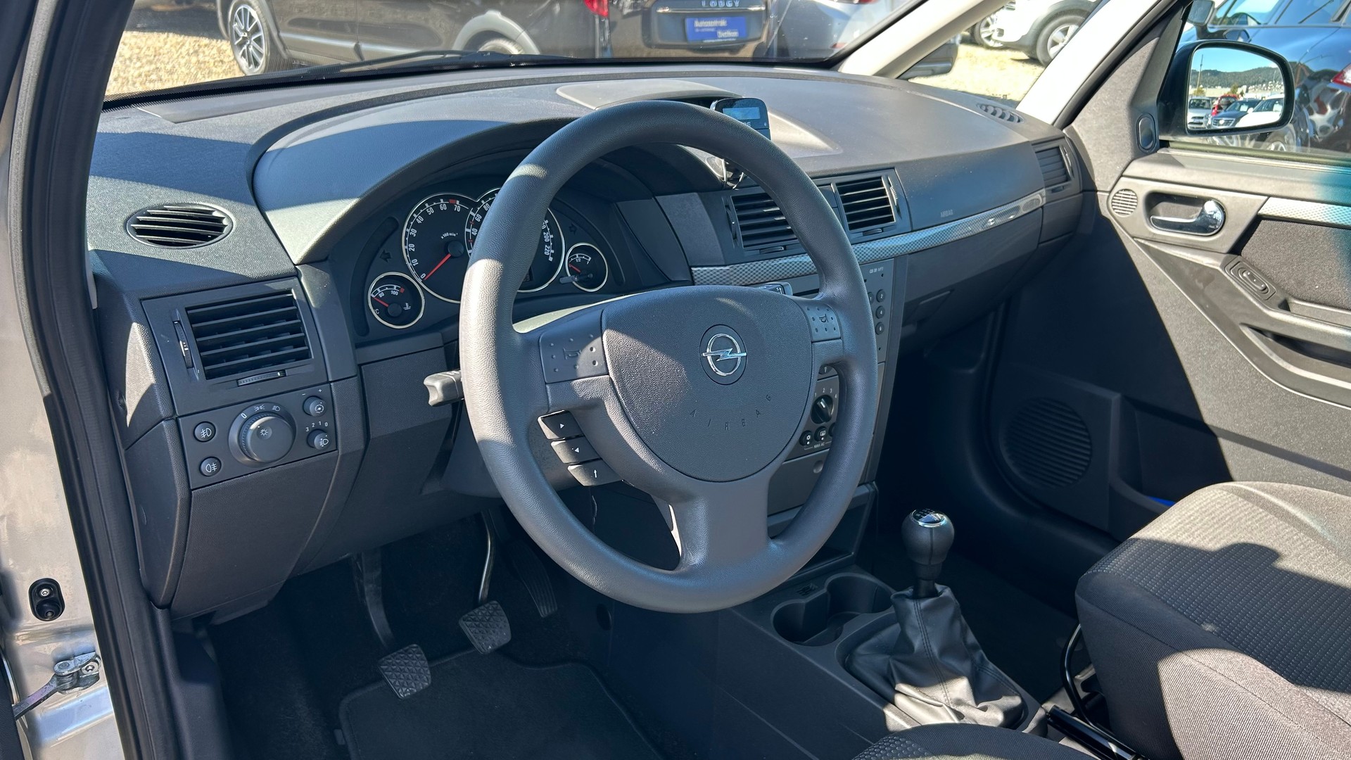 OPEL Meriva 1.6i-16 TP Enjoy-image-29