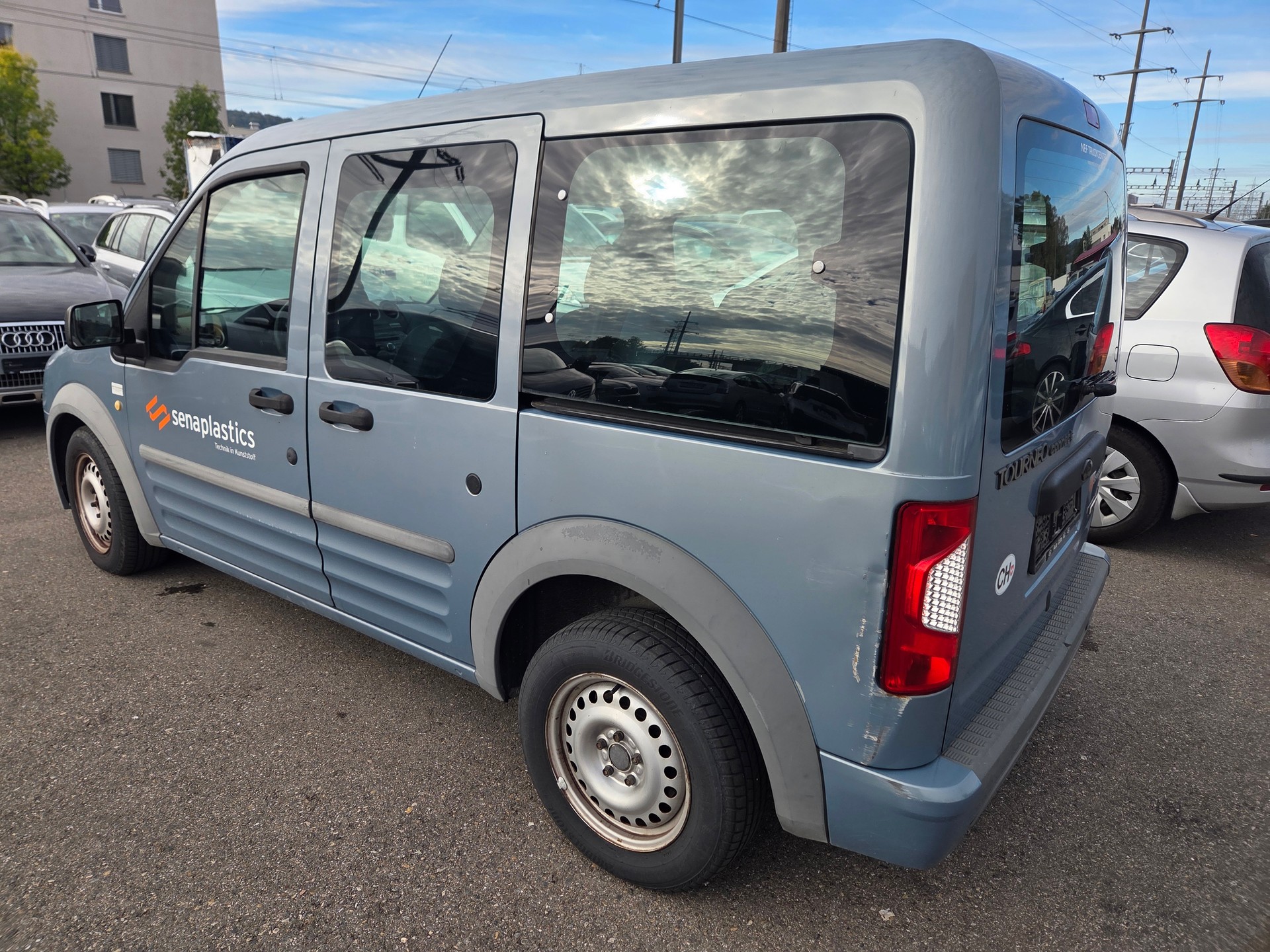 FORD Tourneo Connect M1 200 TDCi S Trend-image-7