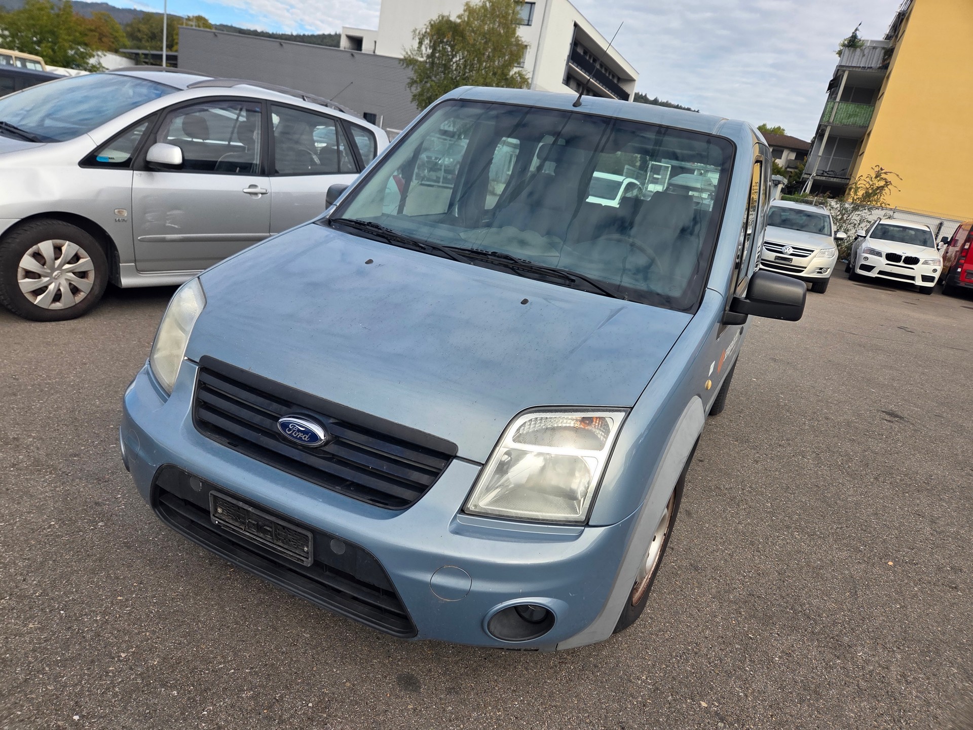 FORD Tourneo Connect M1 200 TDCi S Trend-image-1