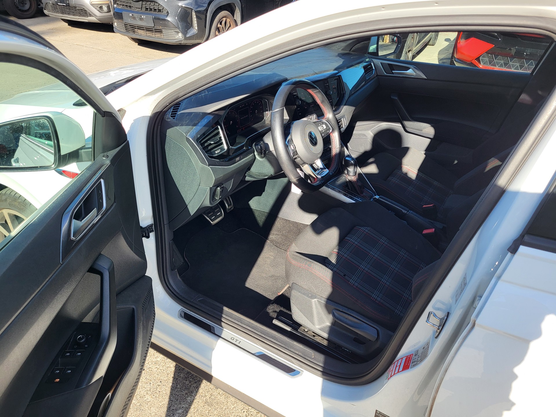 AUDI A1 Sportback 1.4 TFSI Sport S-tronic-image-13