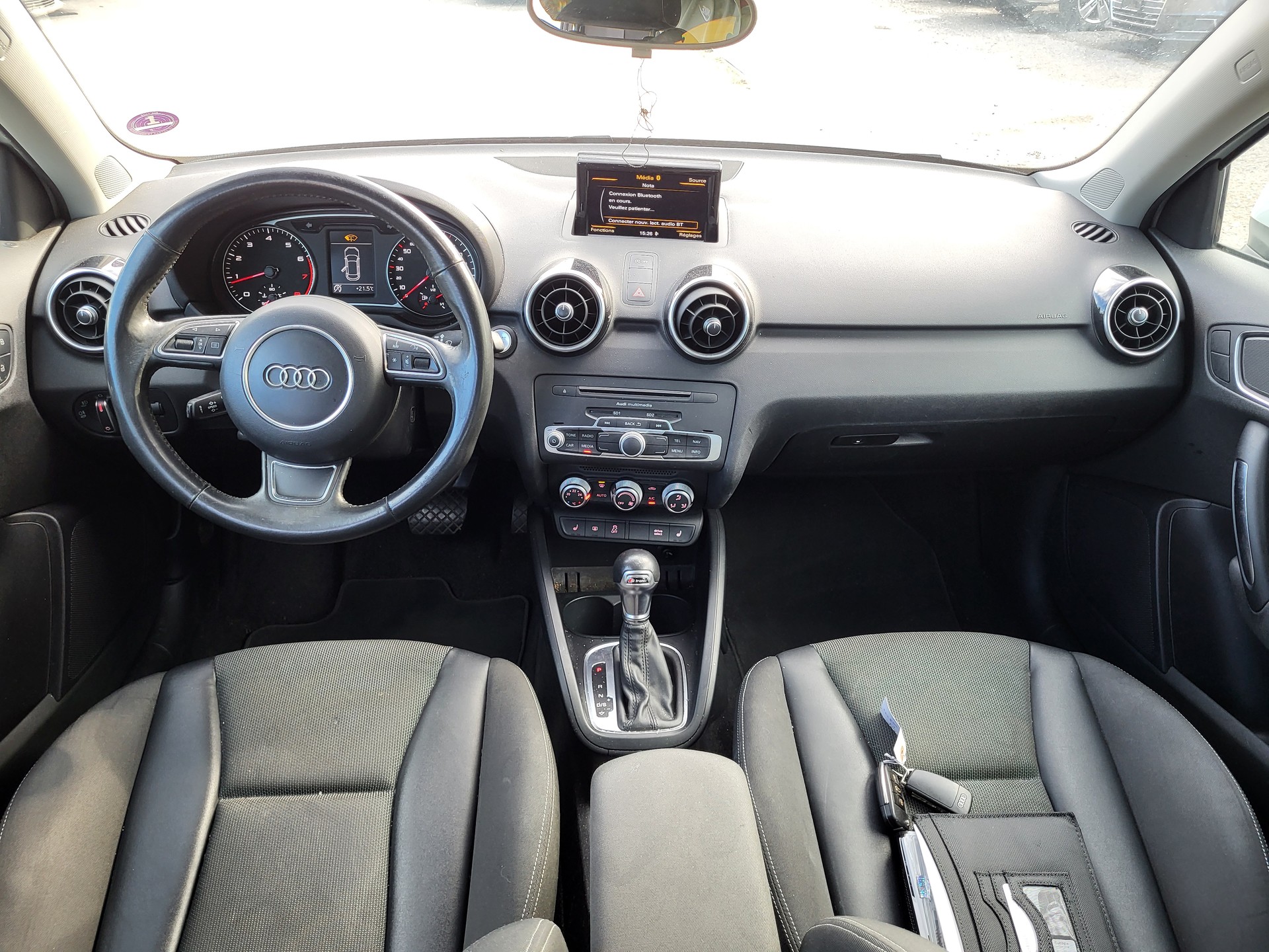 AUDI A1 Sportback 1.4 TFSI Sport S-tronic-image-2