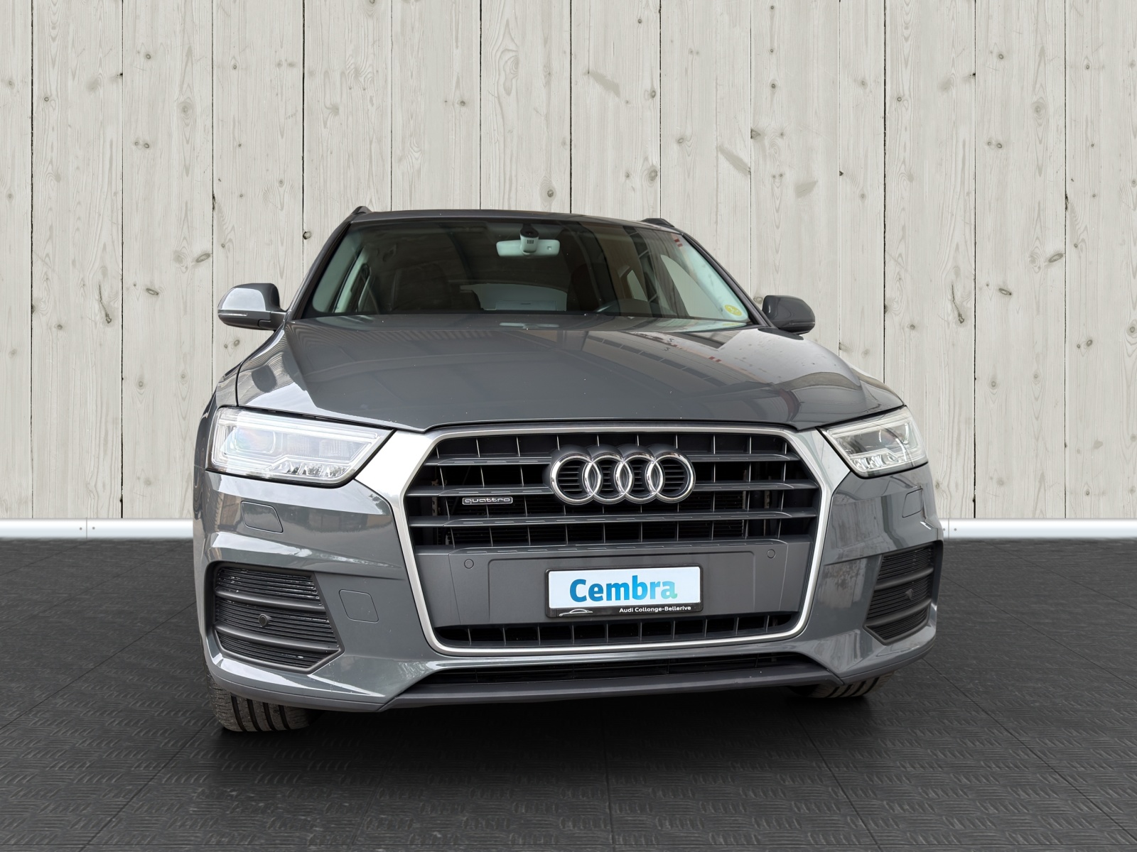 AUDI Q3 2.0 TDI quattro S-tronic-image-1