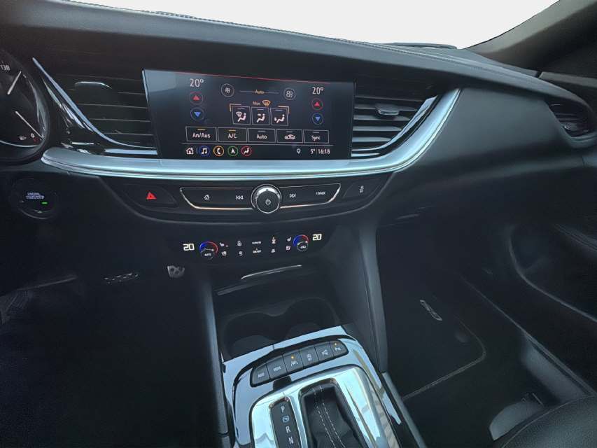 OPEL Insignia ST 2.0T/230 GSi 4x4-image-13