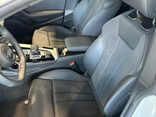 AUDI S5 Sportback TDI quattro-image-9