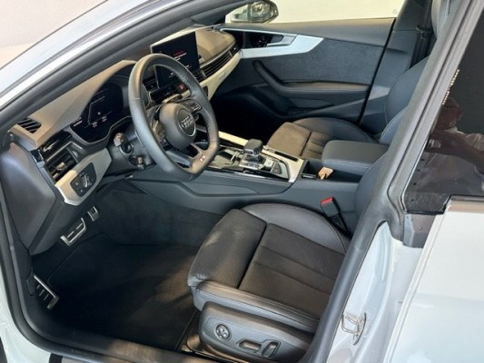 AUDI S5 Sportback TDI quattro-image-10