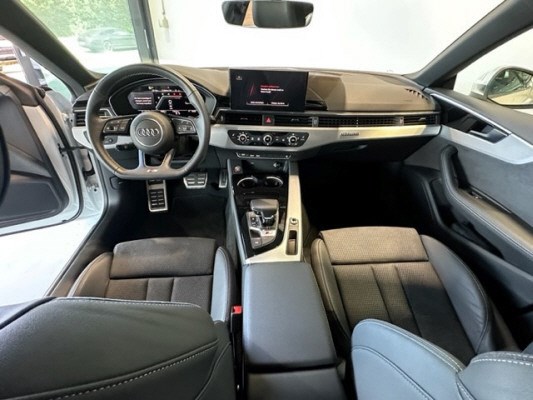 AUDI S5 Sportback TDI quattro-image-12
