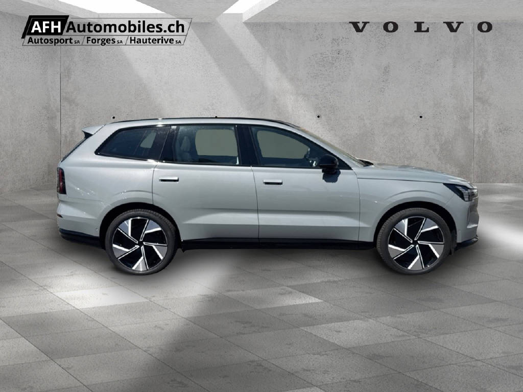 VOLVO EX 90 Twin Performance Ultra AWDD-image-5