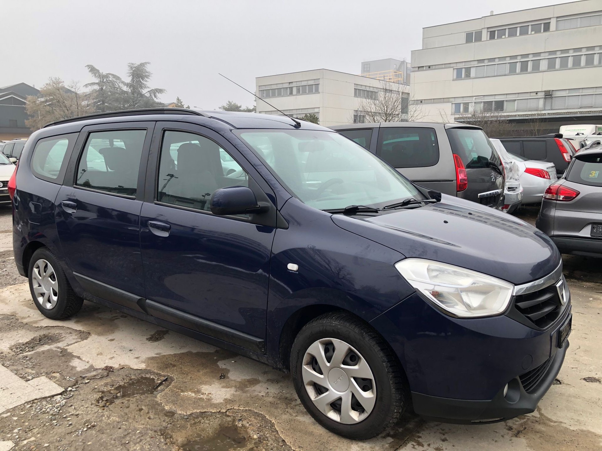 DACIA Lodgy 1.2 Turbo Lauréate 5PL-image-9