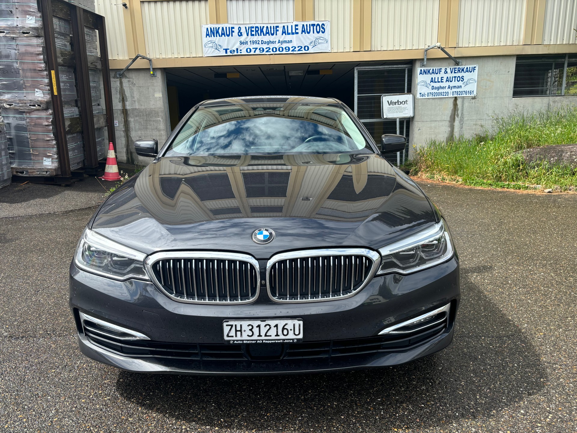 BMW 530i xDrive Luxury Line Steptronic