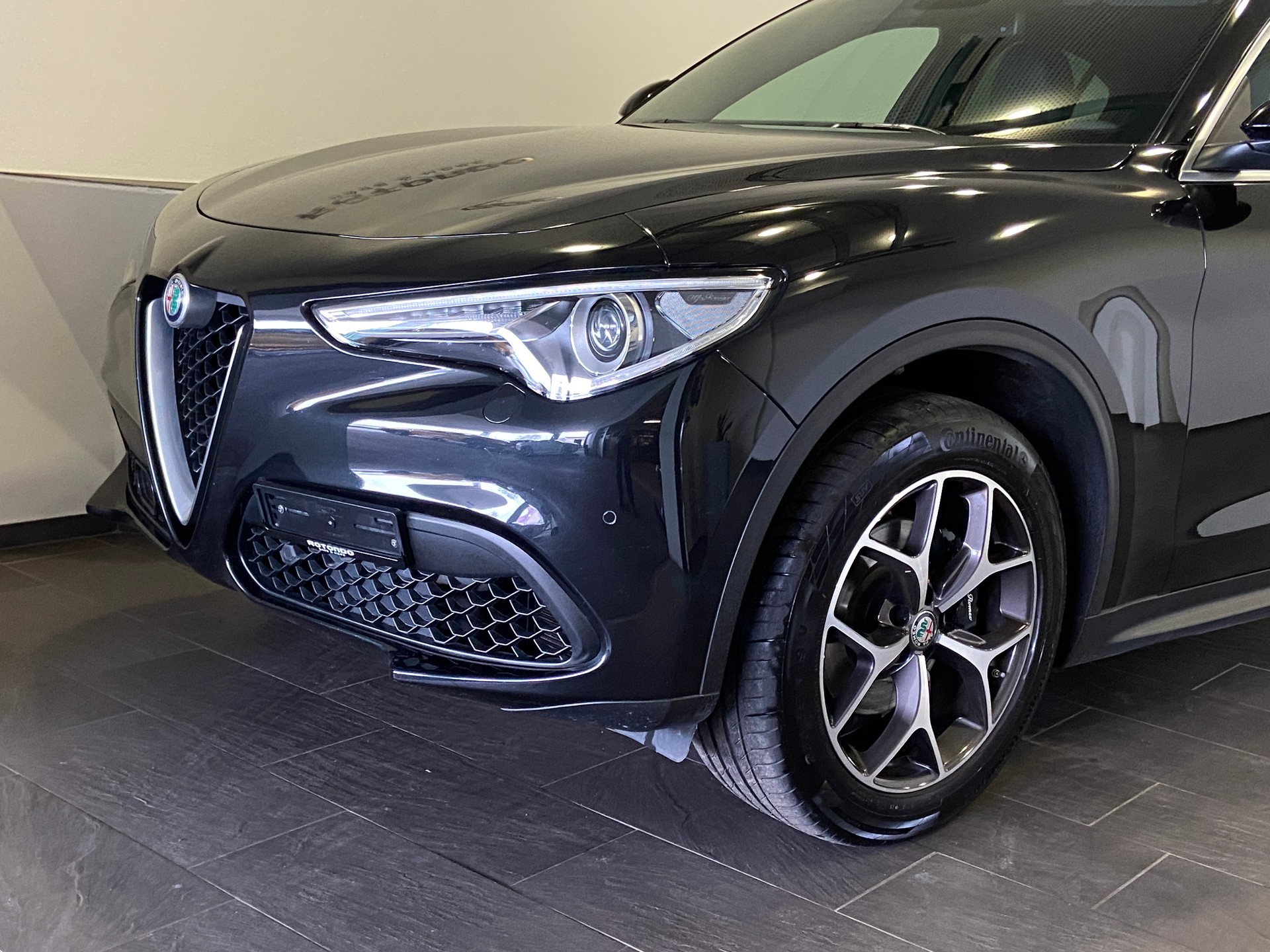 ALFA ROMEO Stelvio 2.0 Super Pack Veloce Sport Q4-image-2