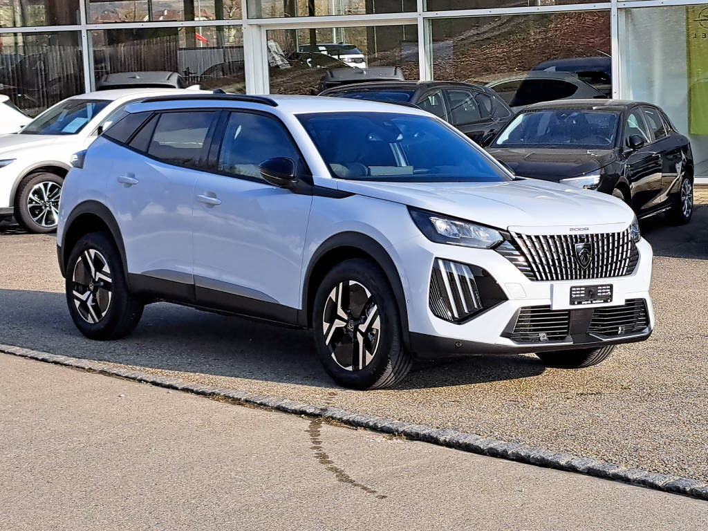 PEUGEOT 2008 1.2 Hybrid 145cv Allure-image-3