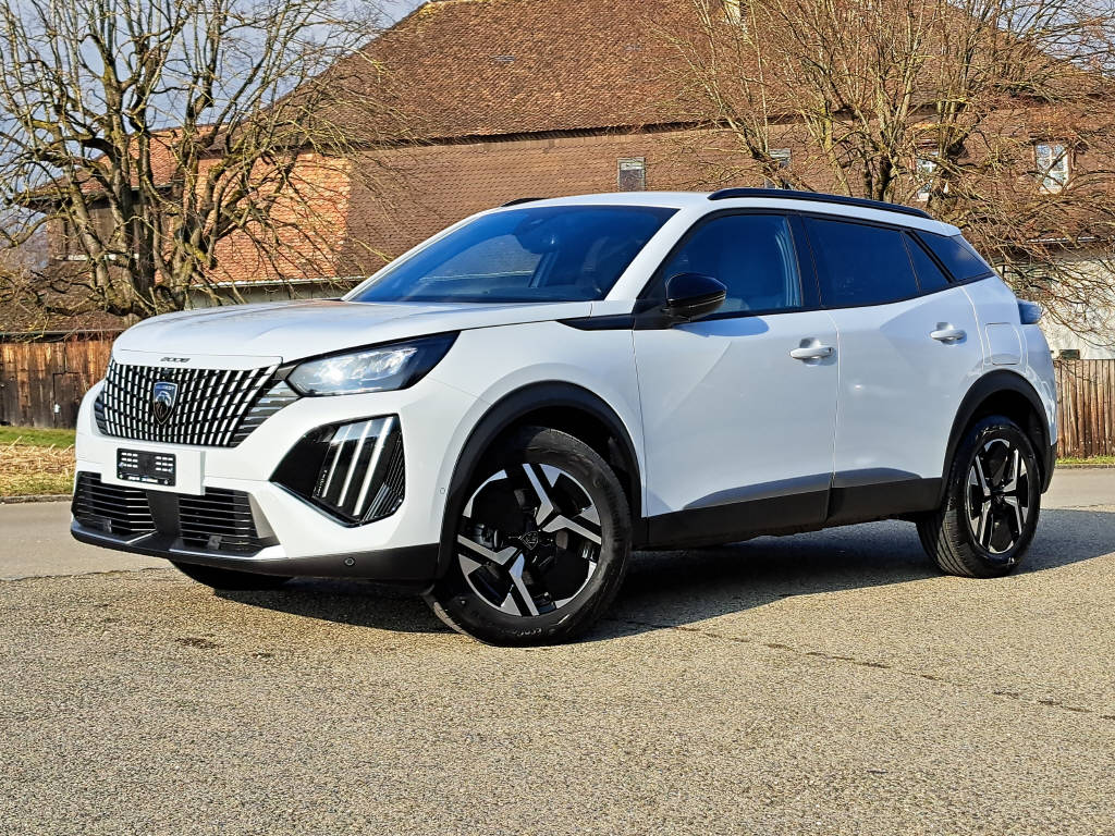 PEUGEOT 2008 1.2 Hybrid 145cv Allure-image-0
