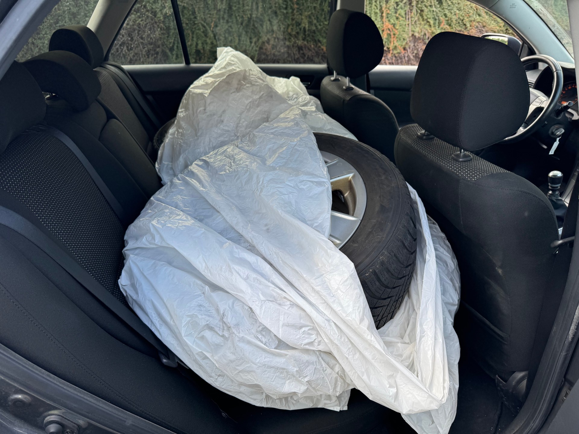 TOYOTA Avensis 2.2D-4 D CleanPower Linea Sol Sportswagon-image-7