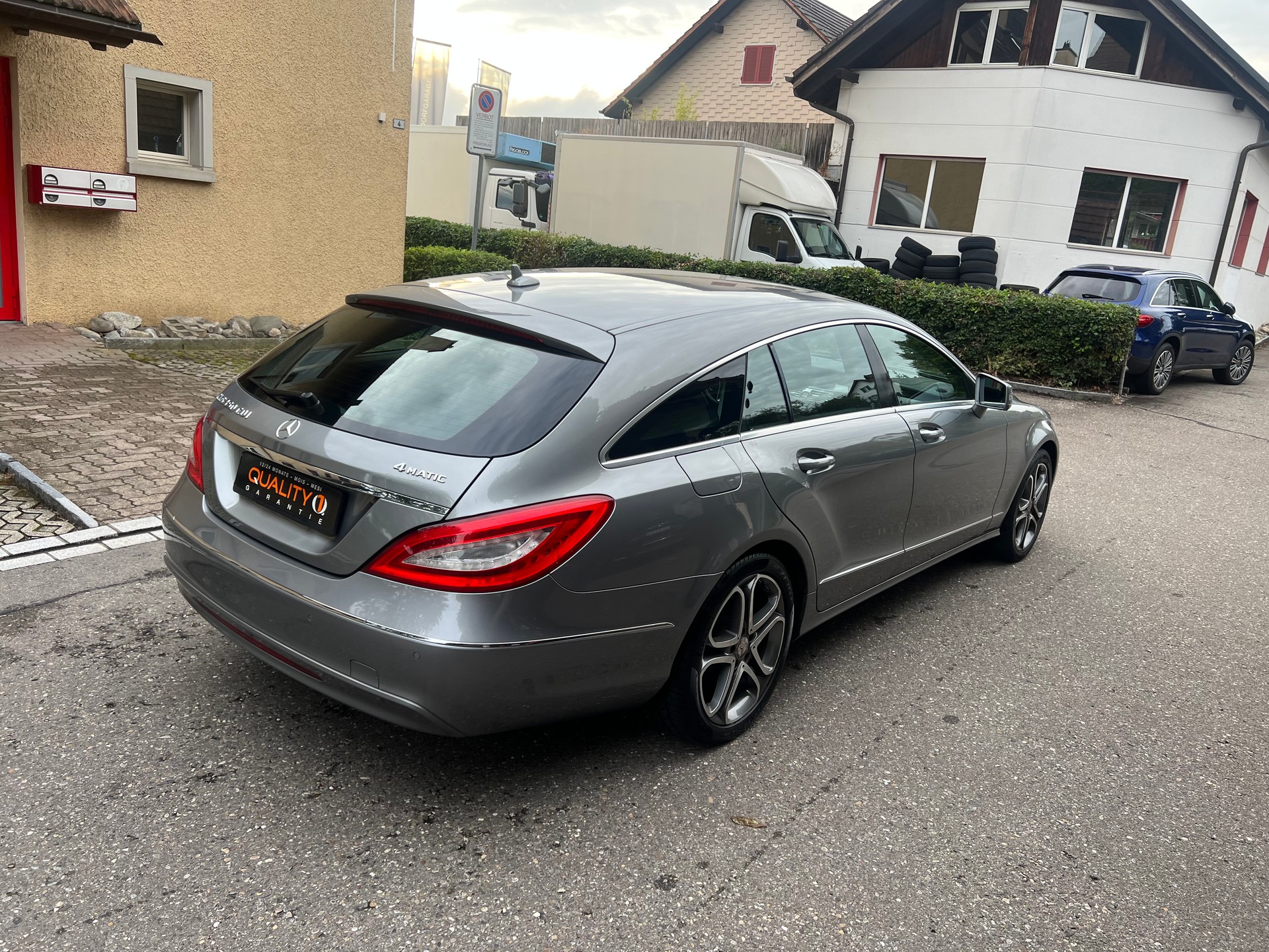 MERCEDES-BENZ CLS Shooting Brake 350 CDI 4Matic 7G-Tronic-image-4