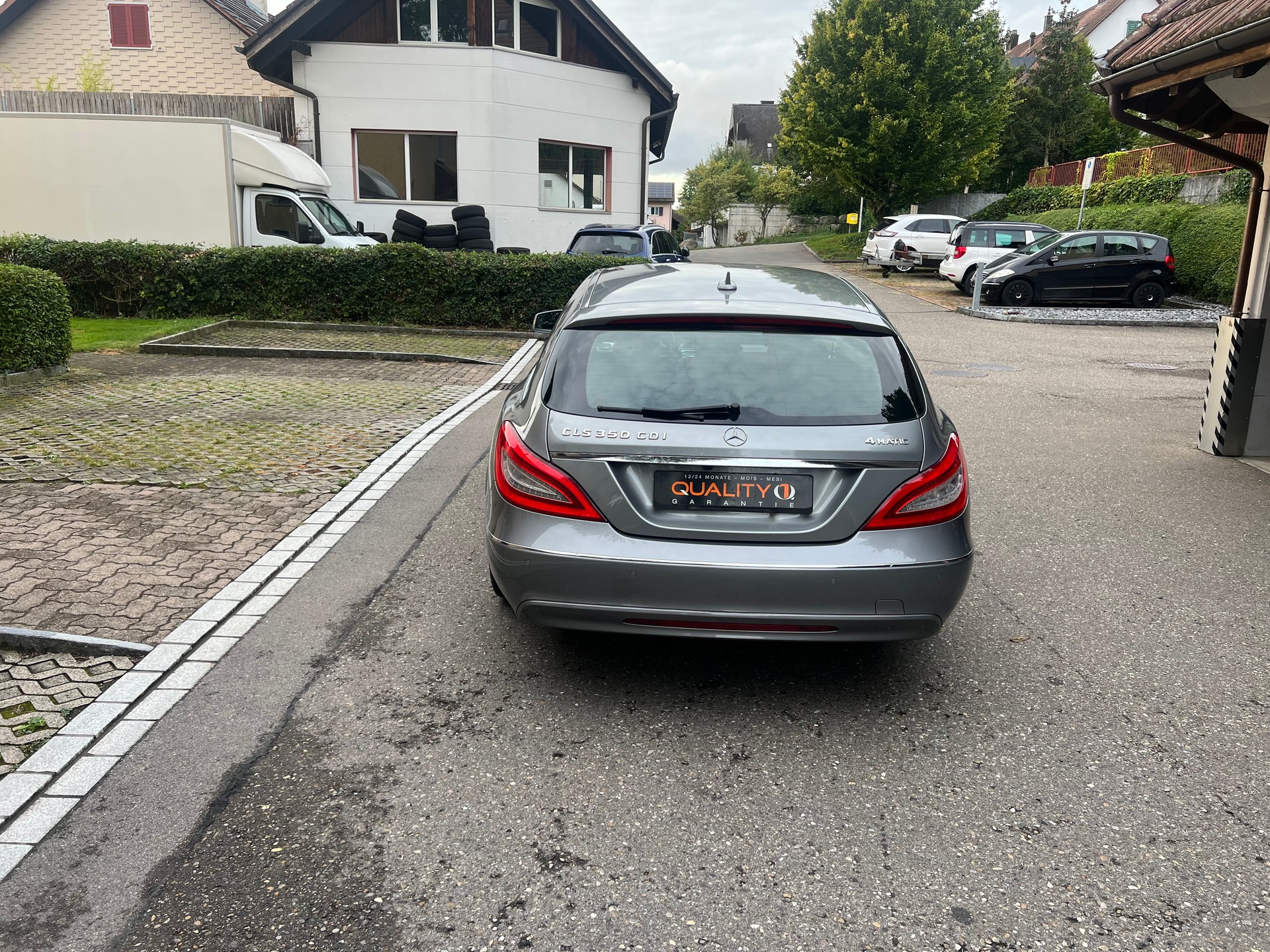 MERCEDES-BENZ CLS Shooting Brake 350 CDI 4Matic 7G-Tronic-showroom-element-3